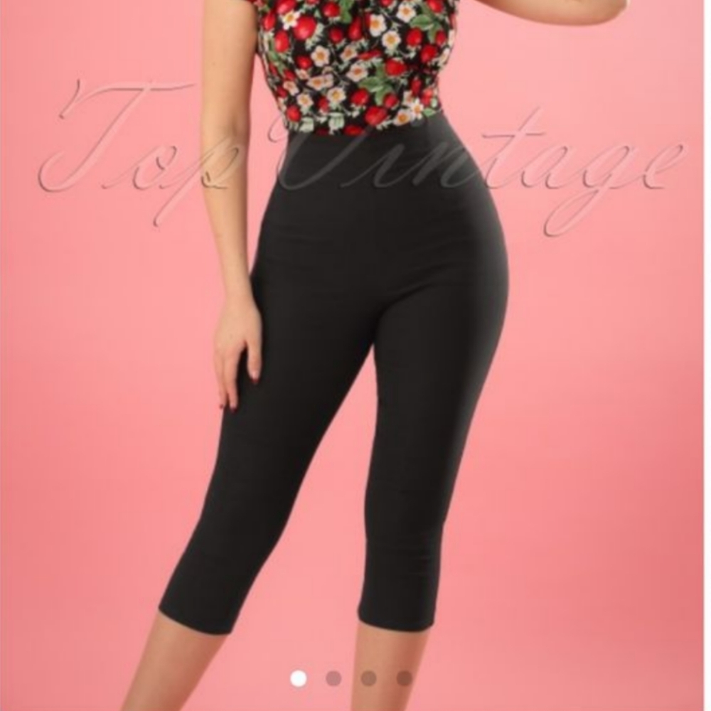 Bunny 50s Tina Capri Pants in Black
